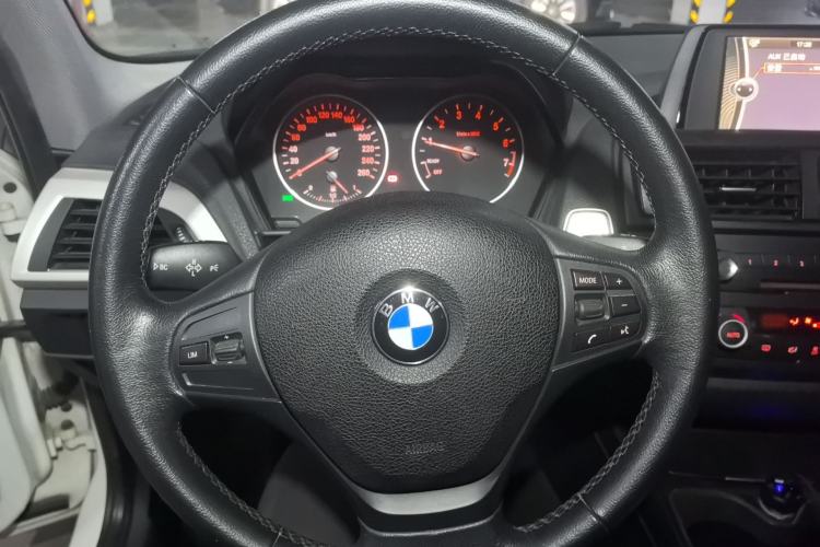 Used BMW 1 Series 2013 Facelifted 118i Leading Edition Steering Wheel
