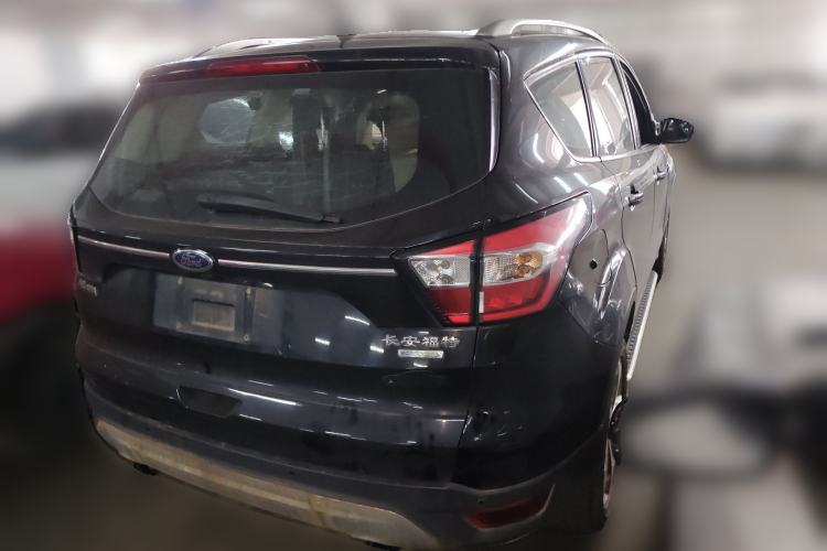 Used Ford Kuga 2017 EcoBoost 180 Two-Wheel-Drive Tiger Leap Model
