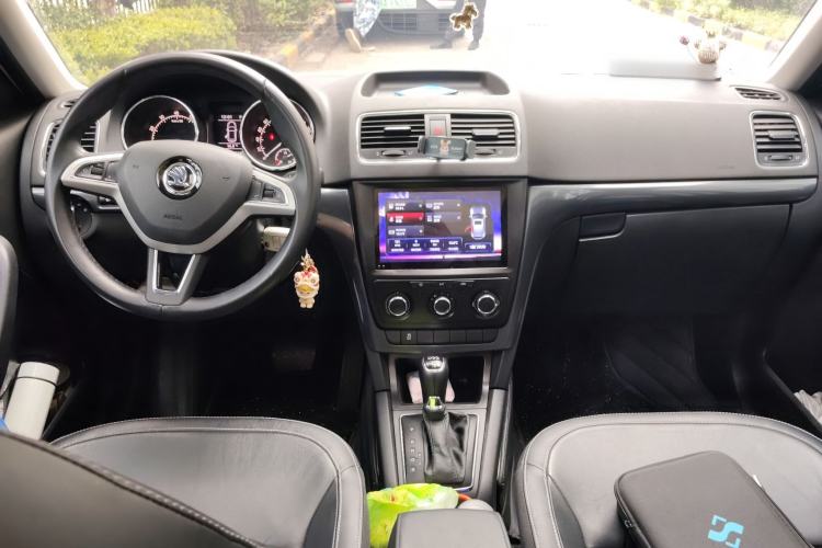 Used Skoda Yeti 2017 TSI280 DSG Car Enjoy Brothers Edition