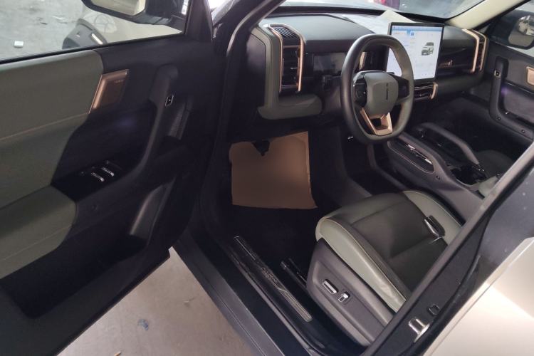 Used iCAR 03 2024 472km Four-Wheel Drive Long-Range Intelligent Advanced Version