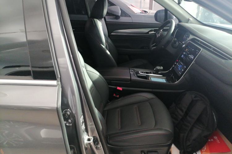 Used GAC Trumpchi GS4 PLUS 2022 270T Automatic Galaxy Edition Right Front Seat