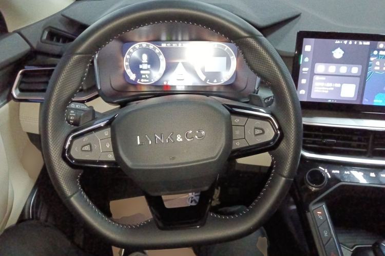 Used Lynk & Co 06 2023 Remix 1.5T Shero