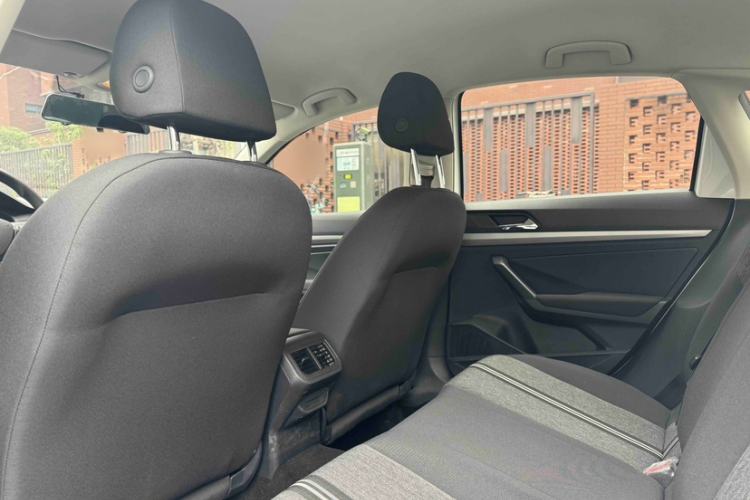 Used Volkswagen Lavida 2021 1.5L Automatic Fashion Edition