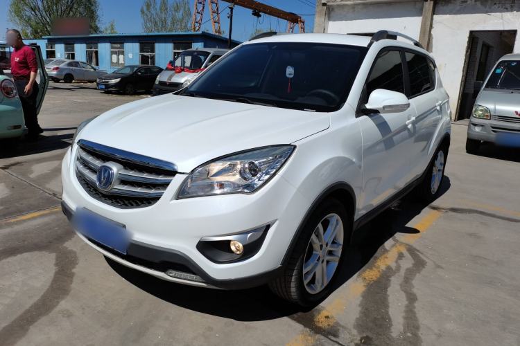 Used CHANGAN CS35 2016 1.6L Manual Luxury Model China V Standard