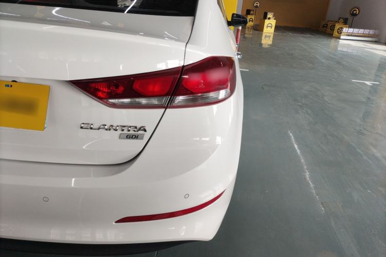 Used Hyundai Elantra (6th Generation / Lingdong) 2016 1.6L Automatic ZhiXuan – Elite Version Exterior 3