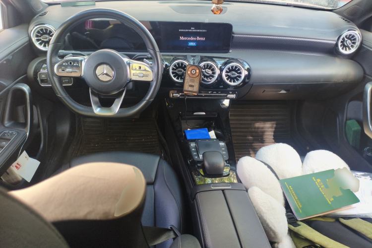 Used Mercedes-Benz A-Class 2022 Restyled A 200 L Sport Sedan Fashion Version