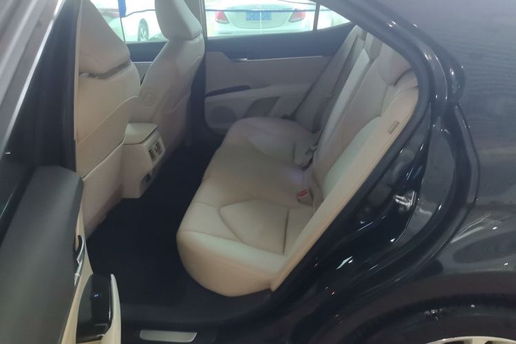 Used Toyota Camry 2019 2.5G Luxury Edition China VI Standard