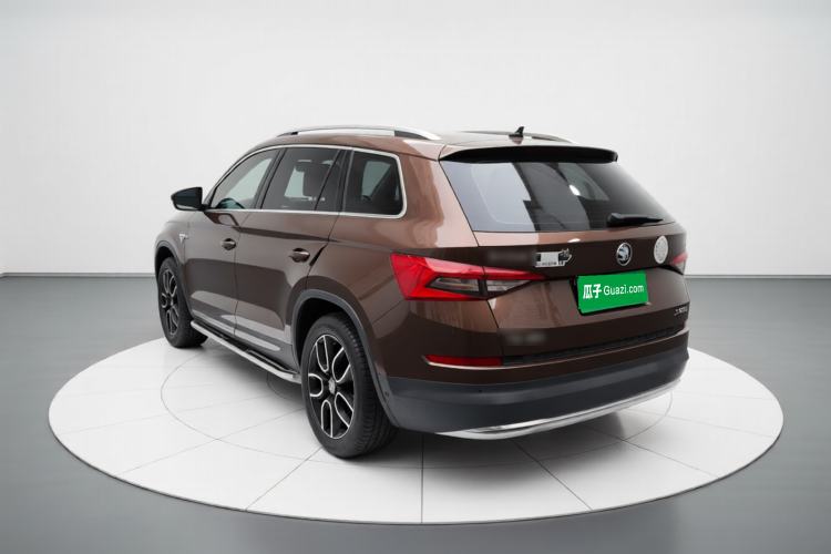Used Skoda Kodiaq 2018 Restyled TSI330 7-Seater Two-Wheel Drive Luxury Tech Edition
