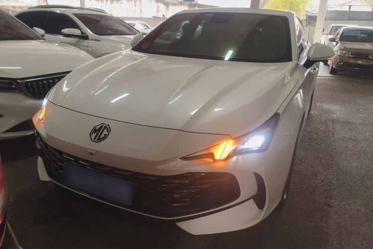 Used MG 7 2023 1.5T DCT Luxurious Supreme Edition