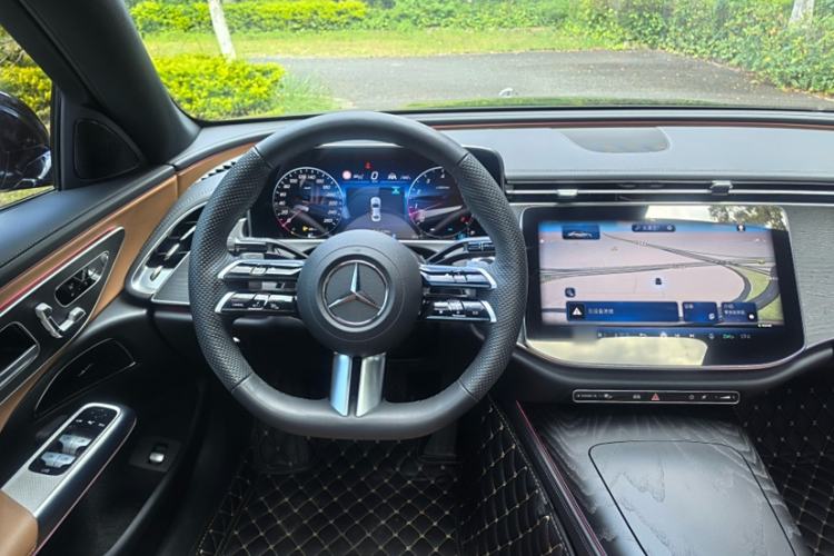 Used Mercedes-Benz E-Class 2024 Facelift E 300 L Fashion Sport Edition
