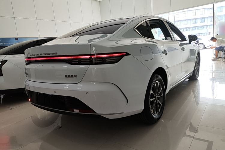 Used BYD Destroyer 05 2024 HONOR Edition DM-i 55KM Luxury Model Rear Right 45 Deg