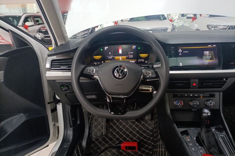 Used Volkswagen Lavida 2022 1.5L Automatic Comfort Edition Steering Wheel