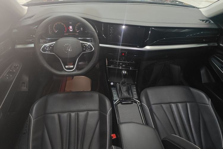 Used Volkswagen Passat 2024 380TSI Starry Dragon Edition