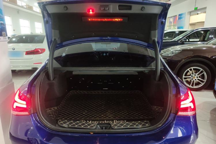 Used Mercedes-Benz A-Class 2020 Restyled A 200 L Sport Sedan Fashion Version Trunk