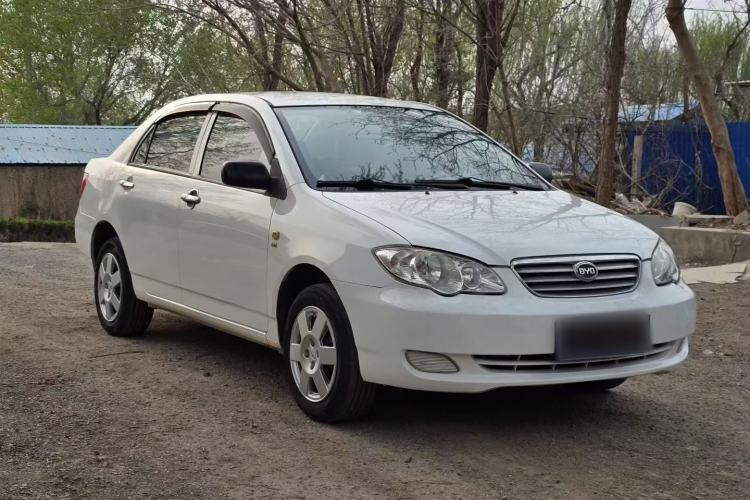 Used BYD F3 2013 Energy-Efficient Model 1.5L Manual Comfort Version Exterior 8