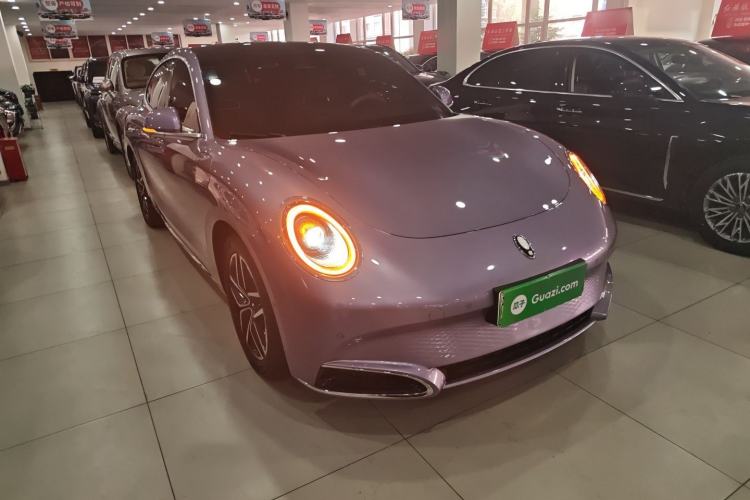 Used ORA Lightning Cat 2022 555 km Luxury Edition
