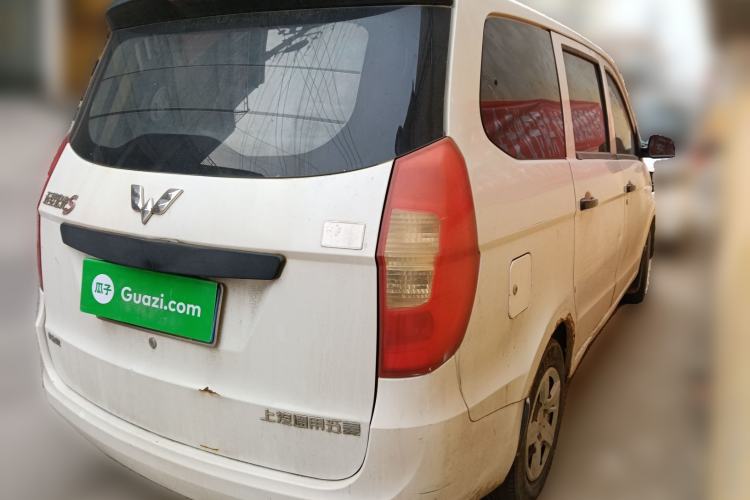 Used Wuling Hongguang 2015 1.2L S Base Model China V Standard