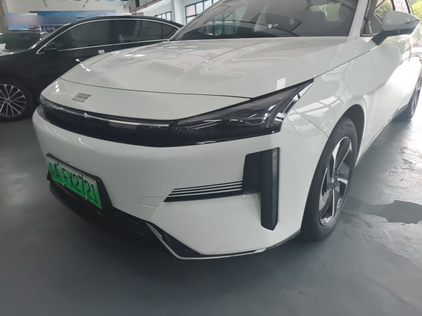 Geely Galaxy L6 2024 125km PLUS Dragon Edition — снимка 8