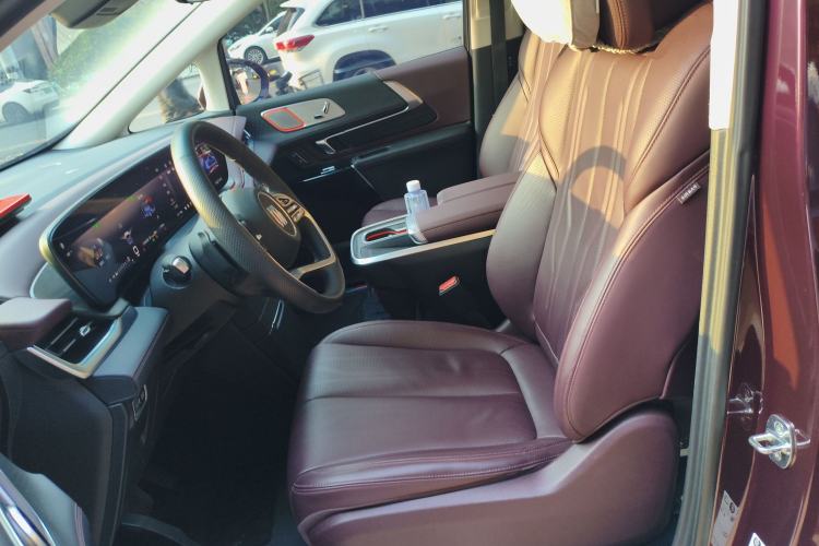 Used Buick Century 2023 2.0T Seven-Seater Yinshi Edition