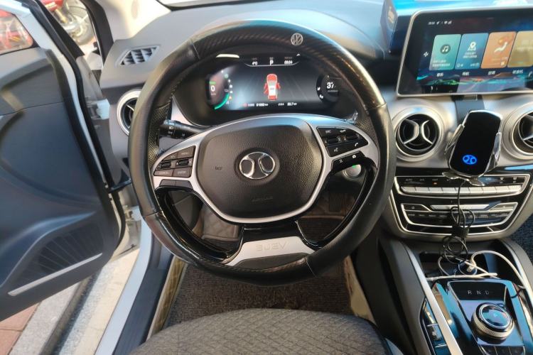 Used BAIC Beijing EU5 2018 R550 Smart Trend Edition
