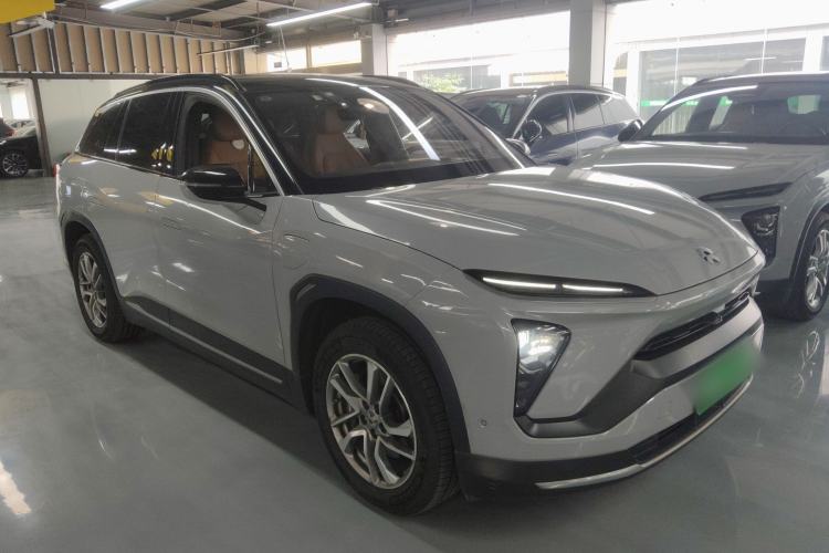 Used Nio ES6 2019 430 km Performance Version Front Right 45 Deg