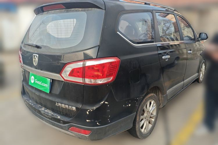 Used Baojun 730 2014 1.5L manual Comfort ESP version 7 seats
