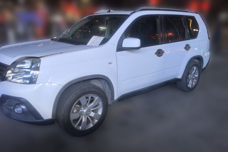 Used Dongfeng Fengdu MX6 2016 2.0L CVT Two-Wheel Drive All-Around Version