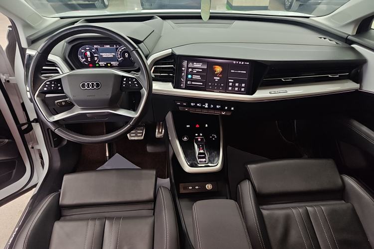 Used Audi Q5 e-tron 2023 40 e-tron Shining Edition Brocade Suit
