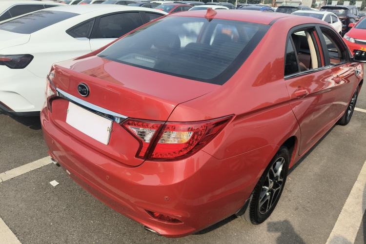 Used BYD G5 2014 1.5TID Automatic Flagship Model