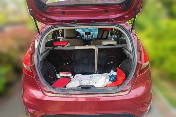 Used Ford Fiesta 2012 Hatchback 1.5L Manual Dynamic Limited Edition
