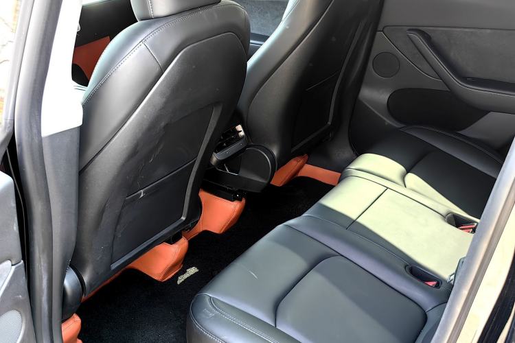 Used Tesla Model Y 2023 Rear-Wheel-Drive Version
