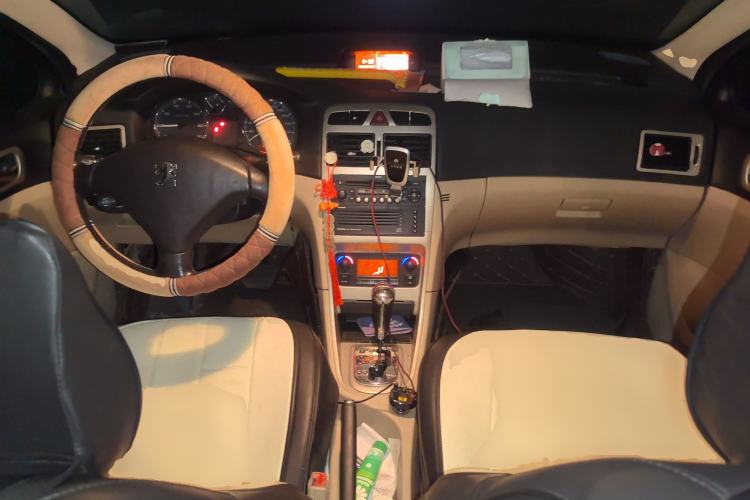 Used Peugeot 307 2007 Revised Version 2.0L Automatic Luxury Edition
