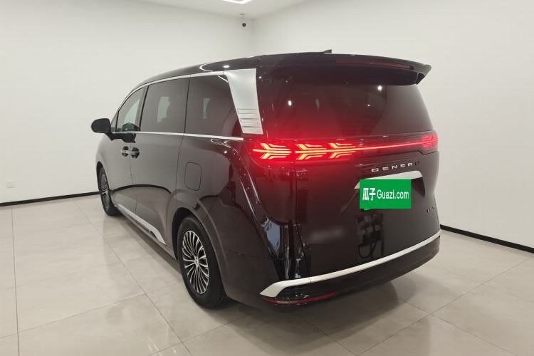 Used Denza D9 2024 EV 620 Premium Model Exterior 2