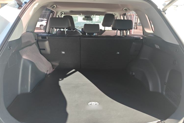 Used Toyota RAV4 2022 2.0L CVT Two-Wheel Drive Fashion Plus Edition
