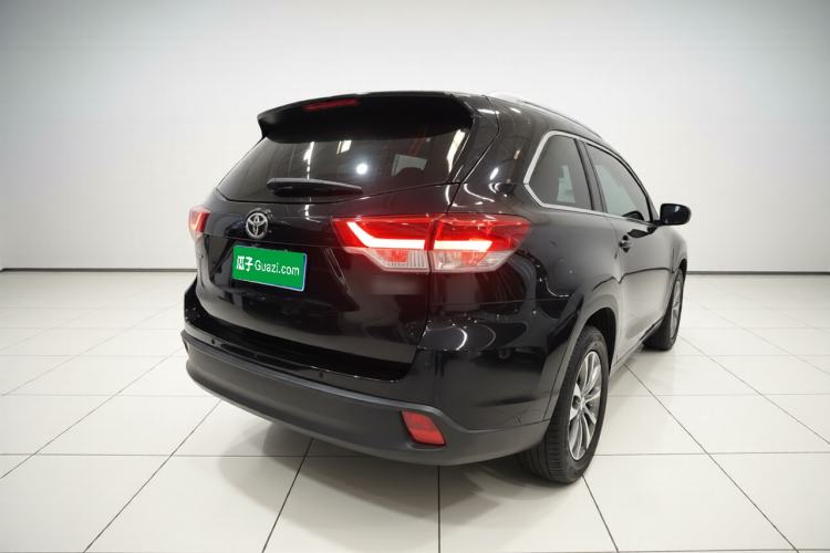 Used Toyota Highlander 2018 2.0T Two-Wheel Drive Elite Edition 7 Seats China VI Standard