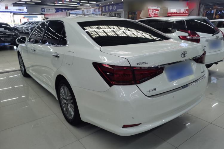 Used Toyota Crown 2017 2.0T Sport Edition
