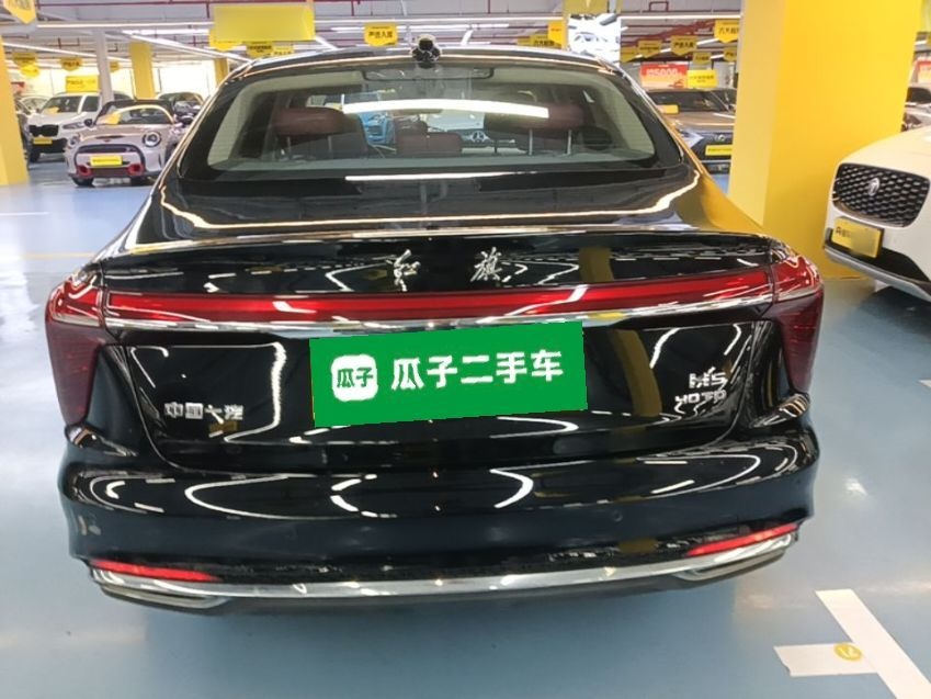 Hongqi H5 2025 2.0T Automatic Flag Edition – 500 000 Units Commemorative Version — снимка 5