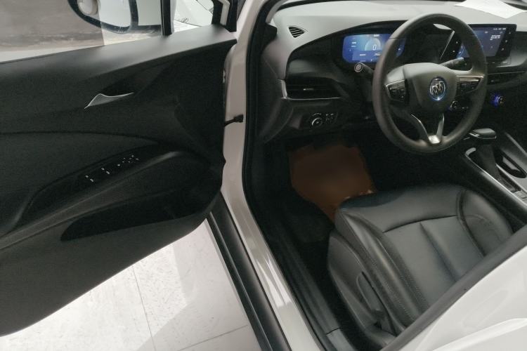 Used Buick Velite 6 2023 430km Range Commuter Version