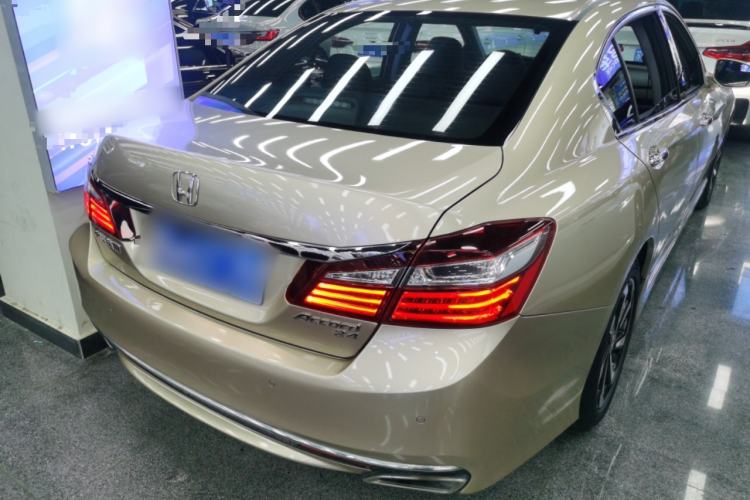 Used Honda Accord 2016 2.4L Zhi Rui Edition Rear Right 45 Deg