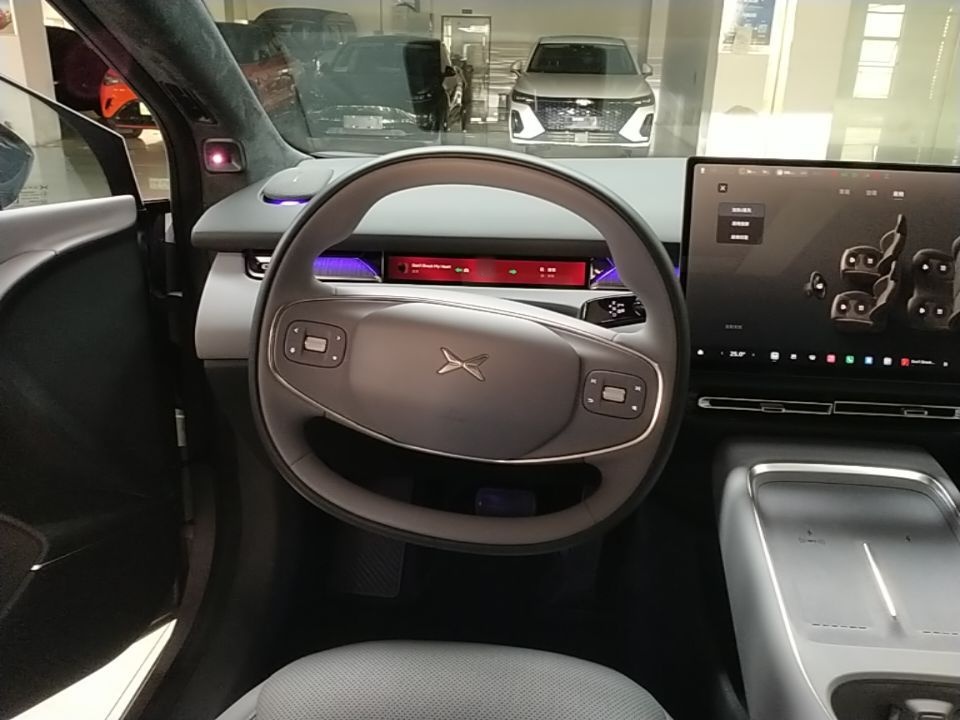 XPeng P7+ 2026 Model, Range-Extended 1550 Max Flagship Edition — снимка 13