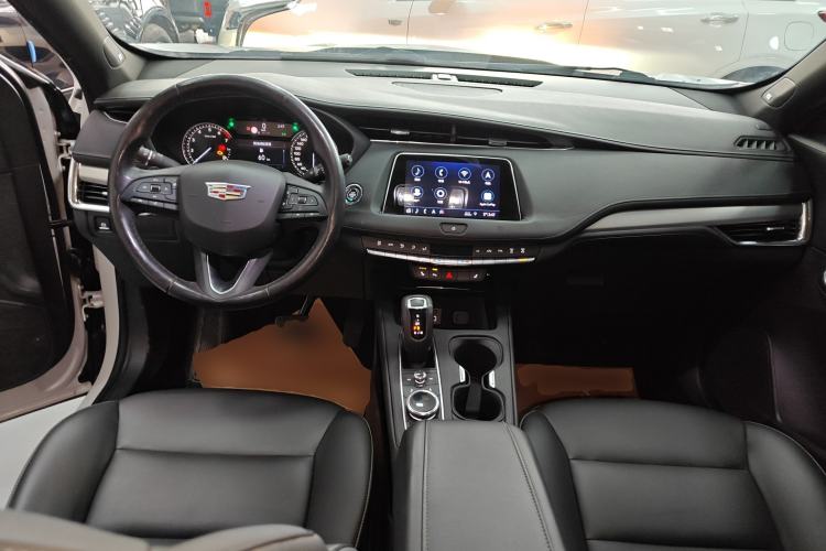 Used Cadillac XT4 2018 28T Two-Wheel Drive Leading Version