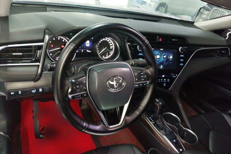 Used Toyota Camry 2019 2.0G Luxury Edition China VI Standard

