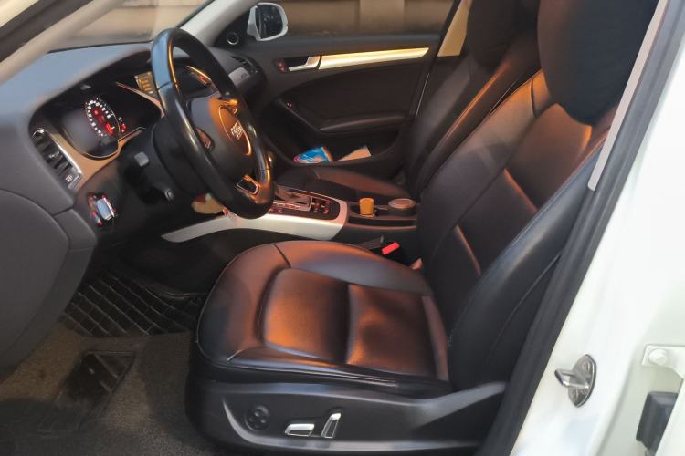 Used Audi A4L 2016 45 TFSI Collection Edition quattro Personalized Sports Model
