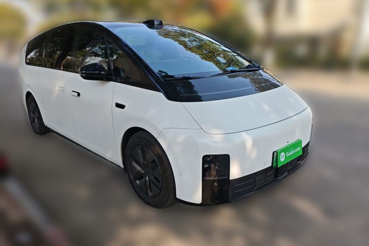 Used Li Auto MEGA 2024 Ultra Model