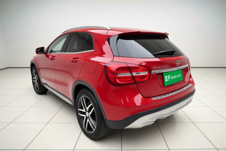 Used Mercedes-Benz GLA 2015 GLA 220 4MATIC Fashion Model
