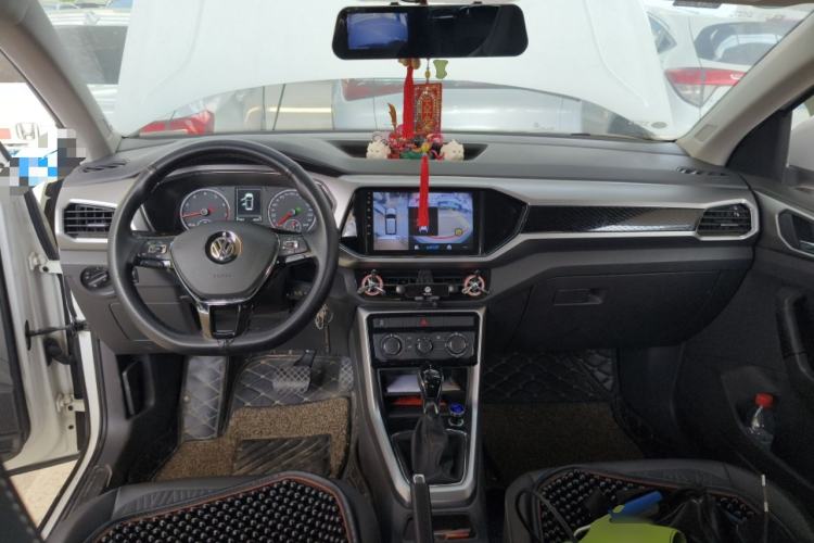 Used Volkswagen T-Cross 2019 280TSI DSG Comfort Edition Center Console