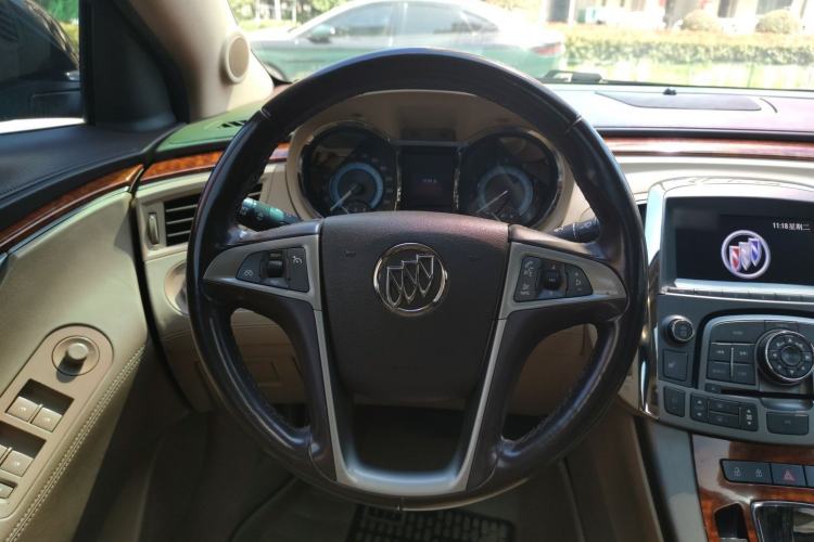 Used Buick LaCrosse 2013 2.4L SIDI Elite Comfort Version