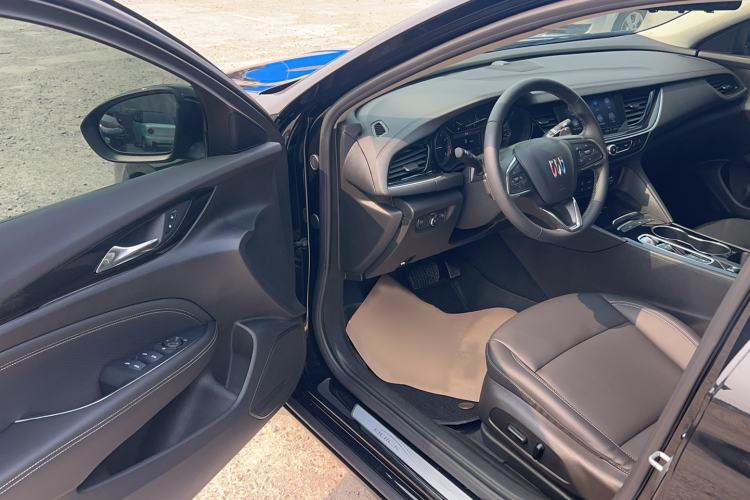 Used Buick Regal 2024 Revised 25T Ultra-Comfort Edition