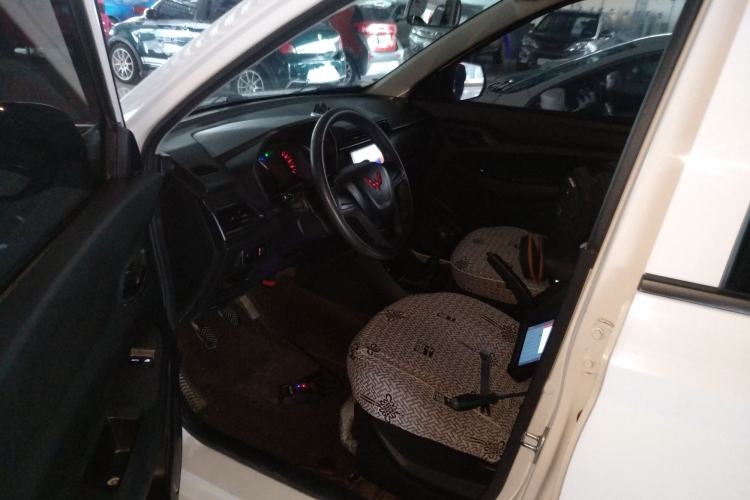 Used Wuling Hongguang 2021 1.5L Revised S Base Version with Electric Power Steering LAR