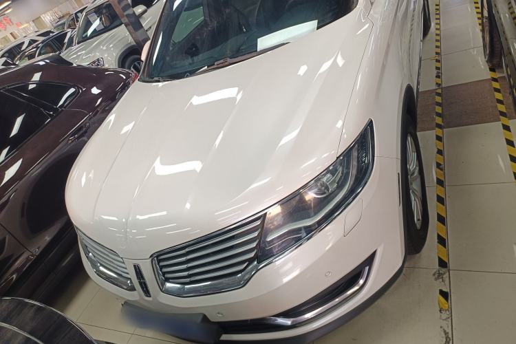 Used Lincoln MKX 2018 2.0T Two-Wheel Drive Deluxe Edition
